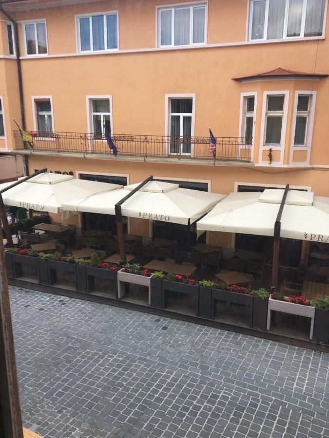 Aristocrat Vintage Apartment Brasov Bagian luar foto