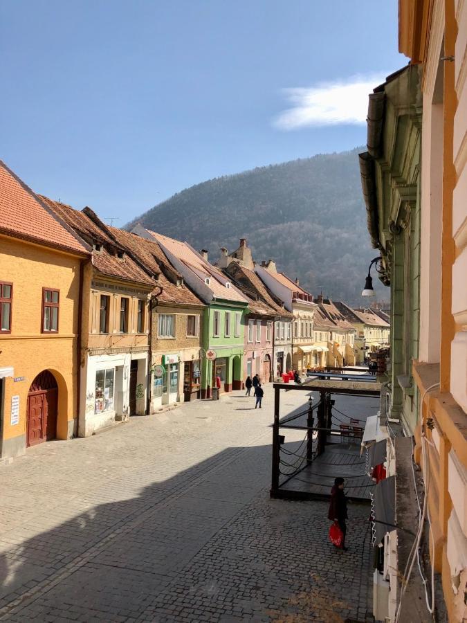 Aristocrat Vintage Apartment Brasov Bagian luar foto